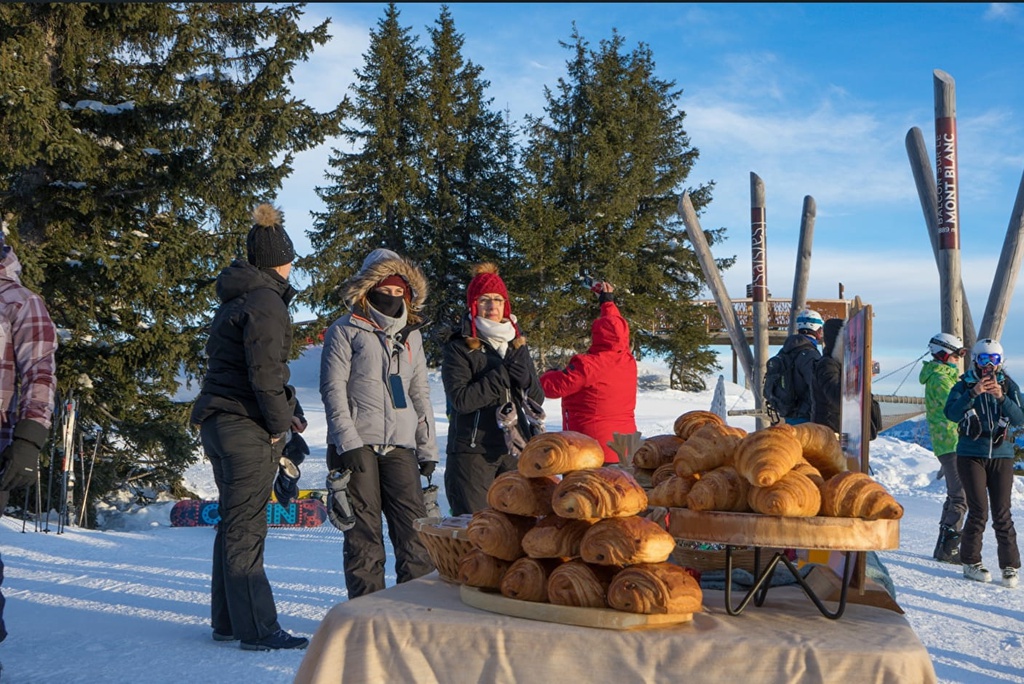 Petit déjeuner au sommet